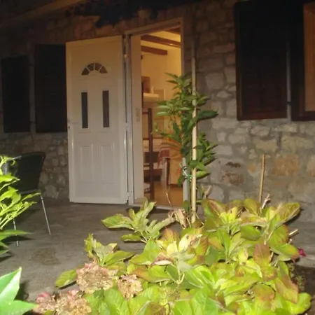 By The Sea Milna, Brac - 735 Apartman Milna (Brac)
