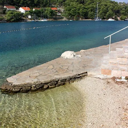 Apartment By The Sea Milna, Brac - 735 Milna (Brac)