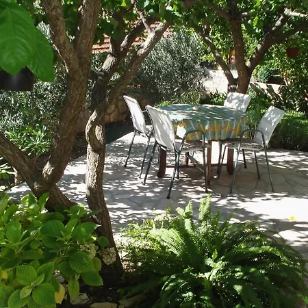 By The Sea Milna, Brac - 735 Apartment *
