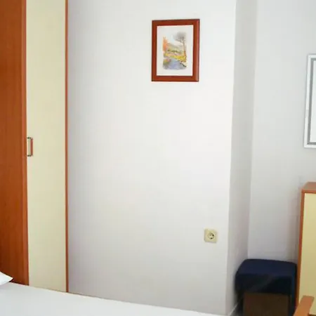 Apartman By The Sea Milna, Brac - 735